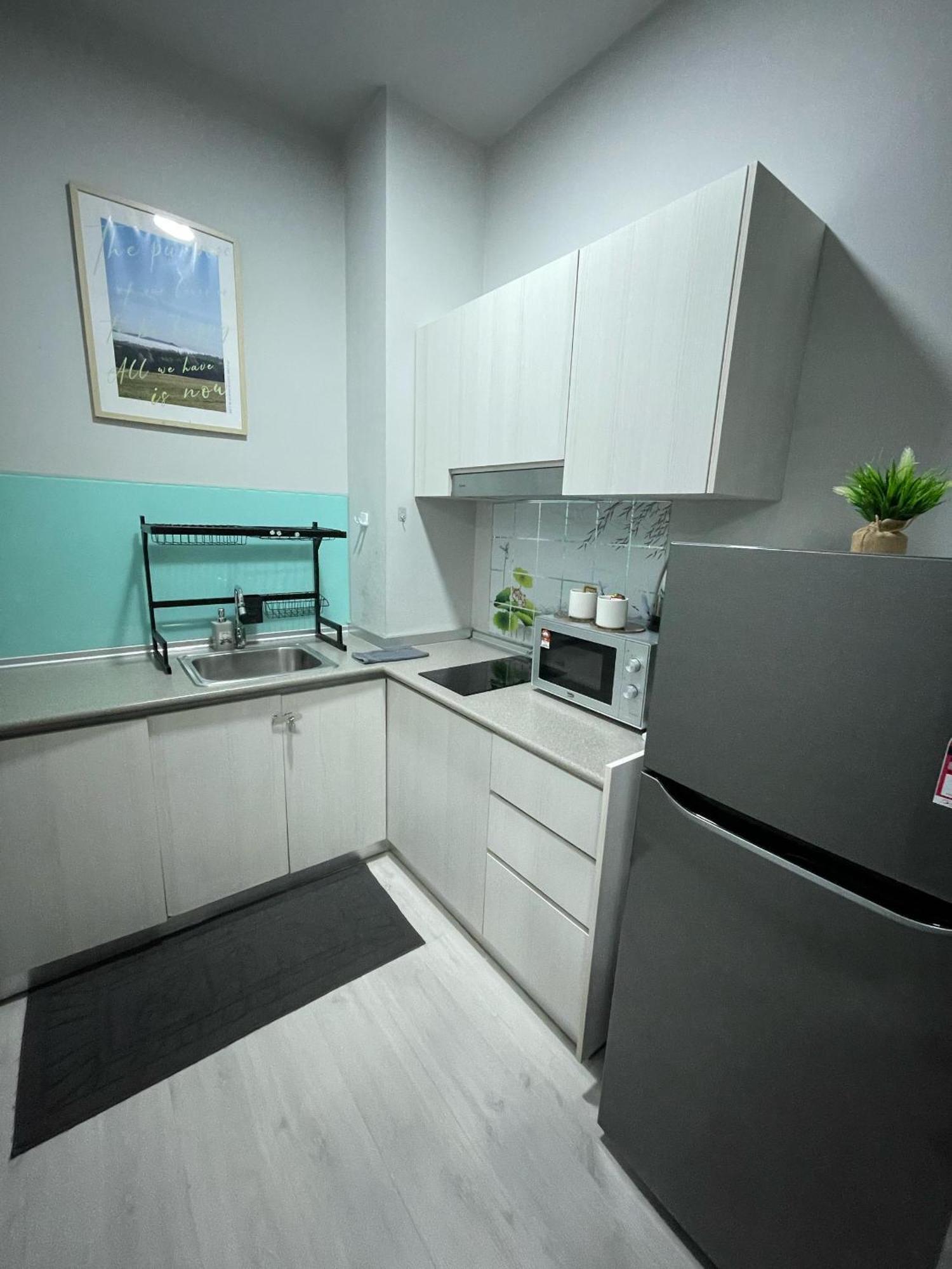 Apartment Mlh Designer @ Jesselton Quay Citypads