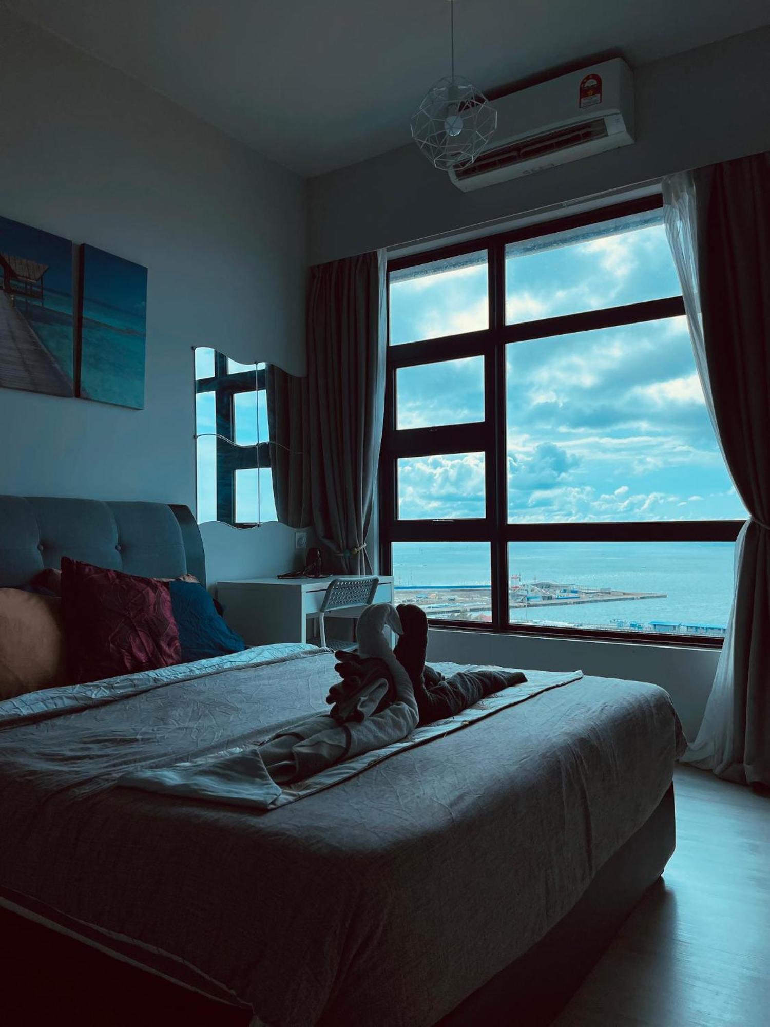 Mlh Designer @ Jesselton Quay Citypads *